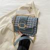 Fashion messenger bag beautiful small square bag niche design women's bag new trendy chain shoulder bag