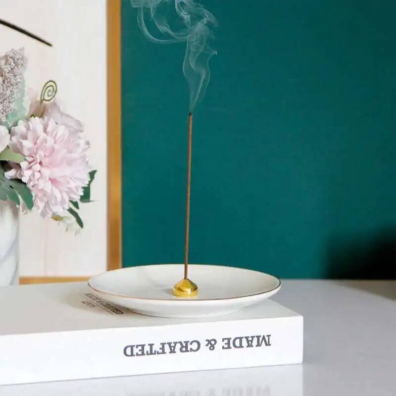Simple Modern Incense Burner White Ceramic Incense Sticks Holders Bracket for Meditation Sandalwood OUD Fragrant Plate