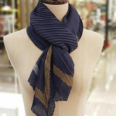 Border Machine Pleated Scarf E20F2PO403