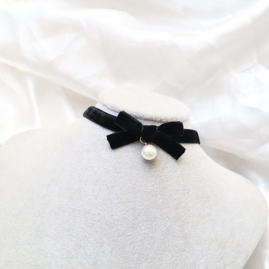 Belle Girl Style Sweet Accessory, Burgundy Necklace, Black Velvet with Collar, Choker Collarbone Chain, Necklace