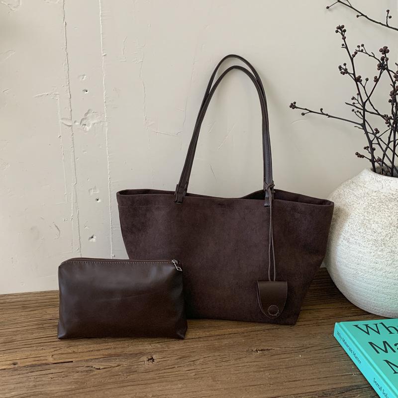 

Ретро замшевая сумка женская осенне-зимняя новая сумка через плечо для通勤, повседневная