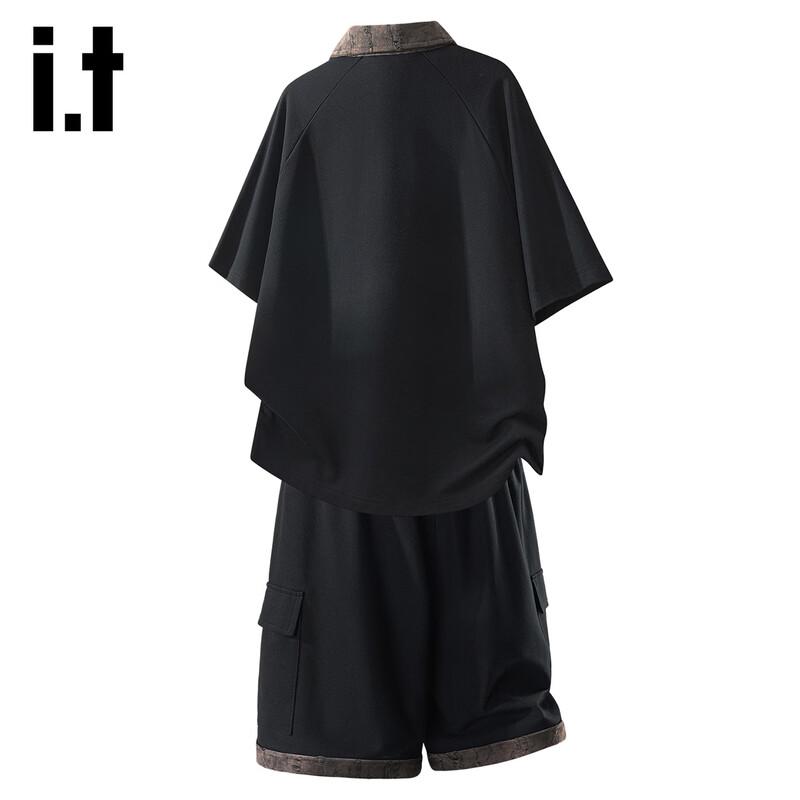 Izzue IT Men's Casual Short Sleeve & Shorts Set