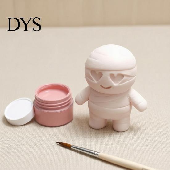 Halloween Mummy Ornament Cute Figurine with Heart Eyes, 3D Printed Tabletop Freestanding Model Ornament, DIY Paintable Cartoon Statue for Holiday