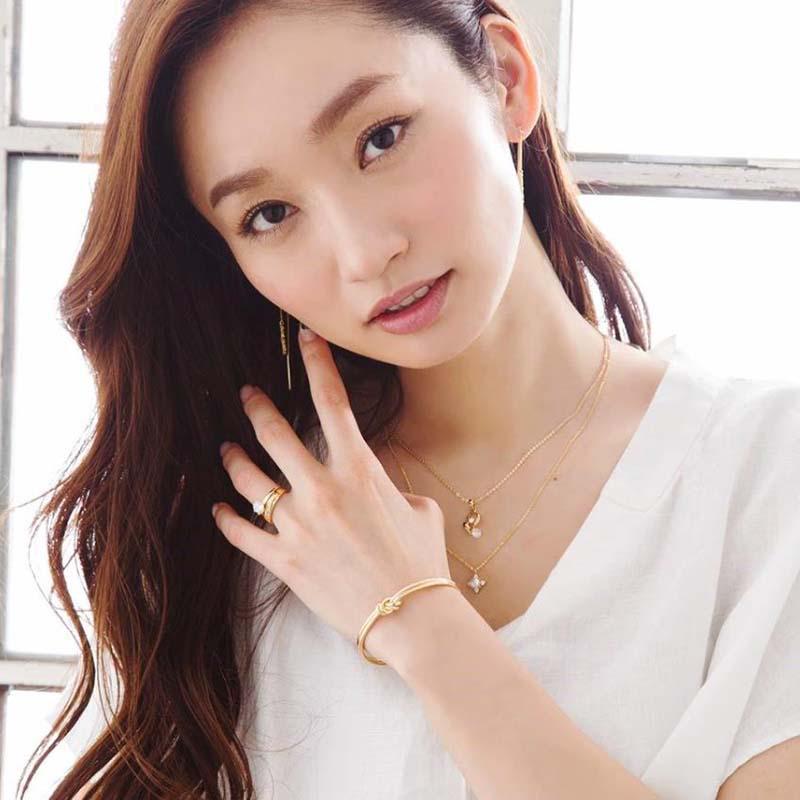 European & American Design Geometric Open Gold Knot Bracelet for Women