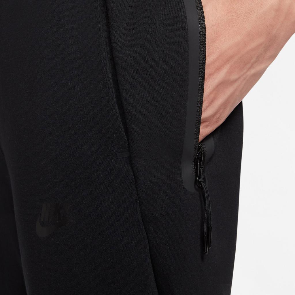 Nike Sportswear Knit Joggers Men Bottoms Black CJ4281-010