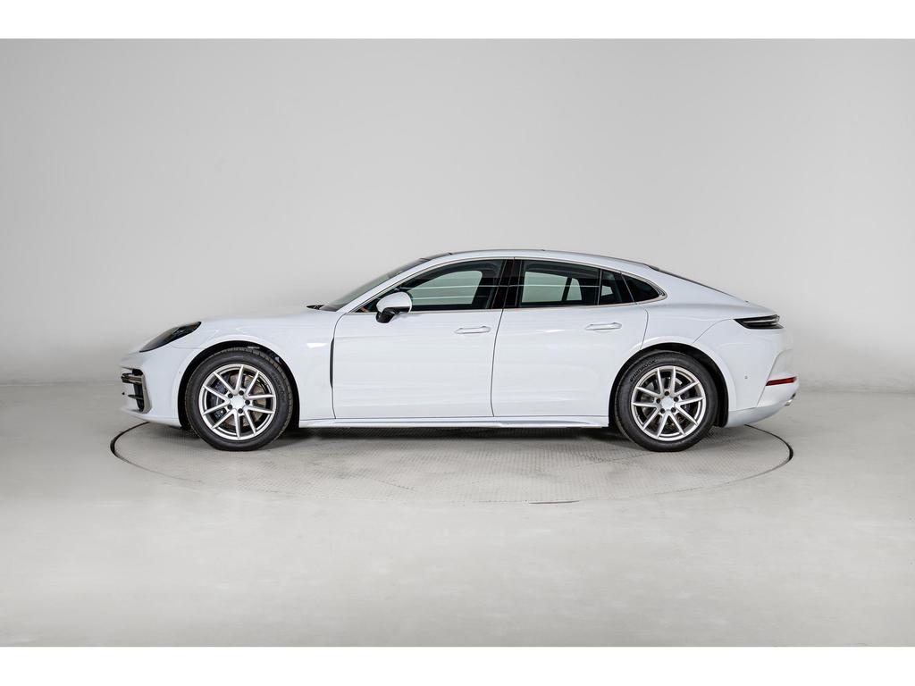 Panamera 976 Turbo Body Kit with DRL, Fits 24-UP Short Wheelbase Models