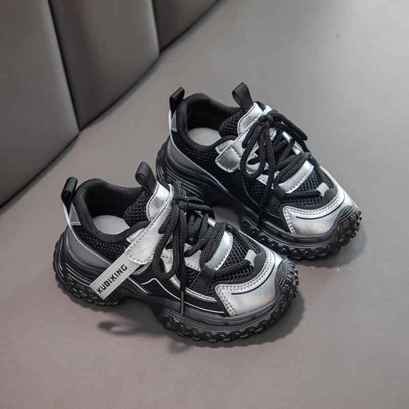 

Детская мода Четыре сезона Дышащая Повседневная обувь Детские Беговые сандалии Студенческие Девочки Трендовые Удобные Кроссовки для спортзала 26 чёрный