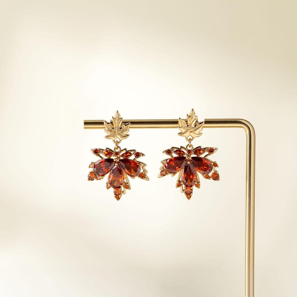 Elegante Ohrringe im Retro-Hongkong-Stil: Echt vergoldetes Kupfer mit Perlen, S925 Silbernadel.