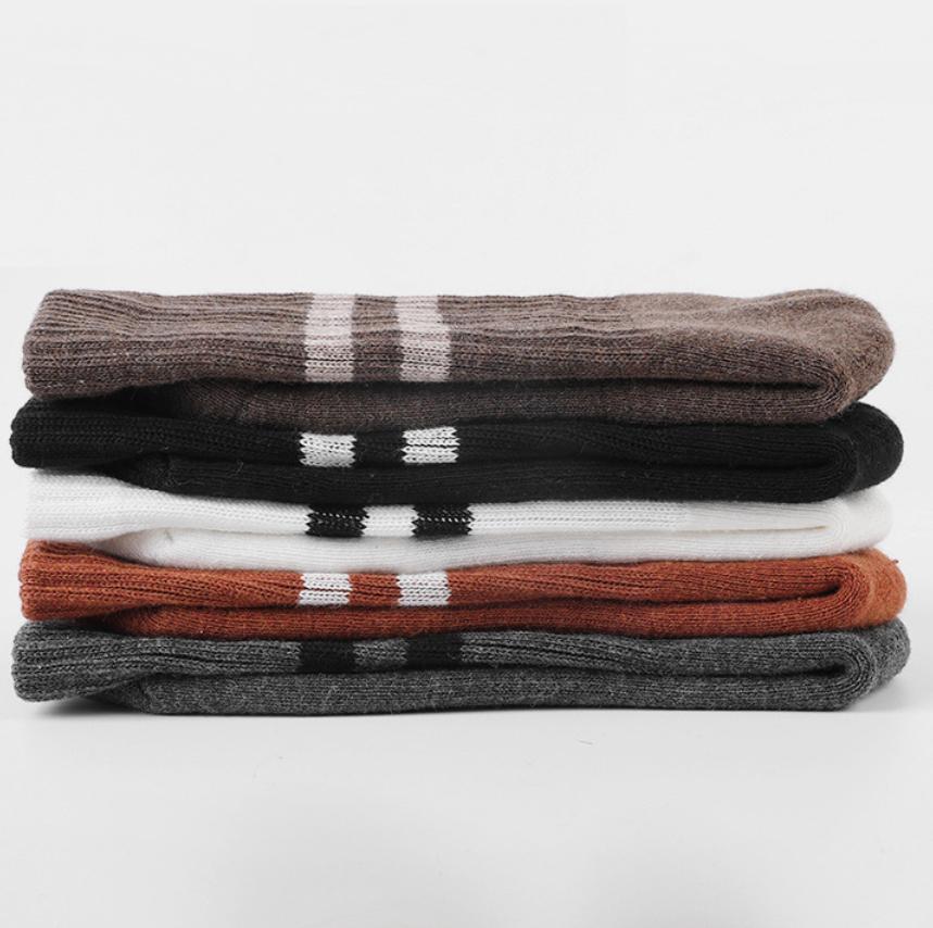 Factory Cotton Grip Double Bar Mid-calf Yoga Socks Silicone Soles Knitted Breathable Socks for Running Fitness Custom Logo