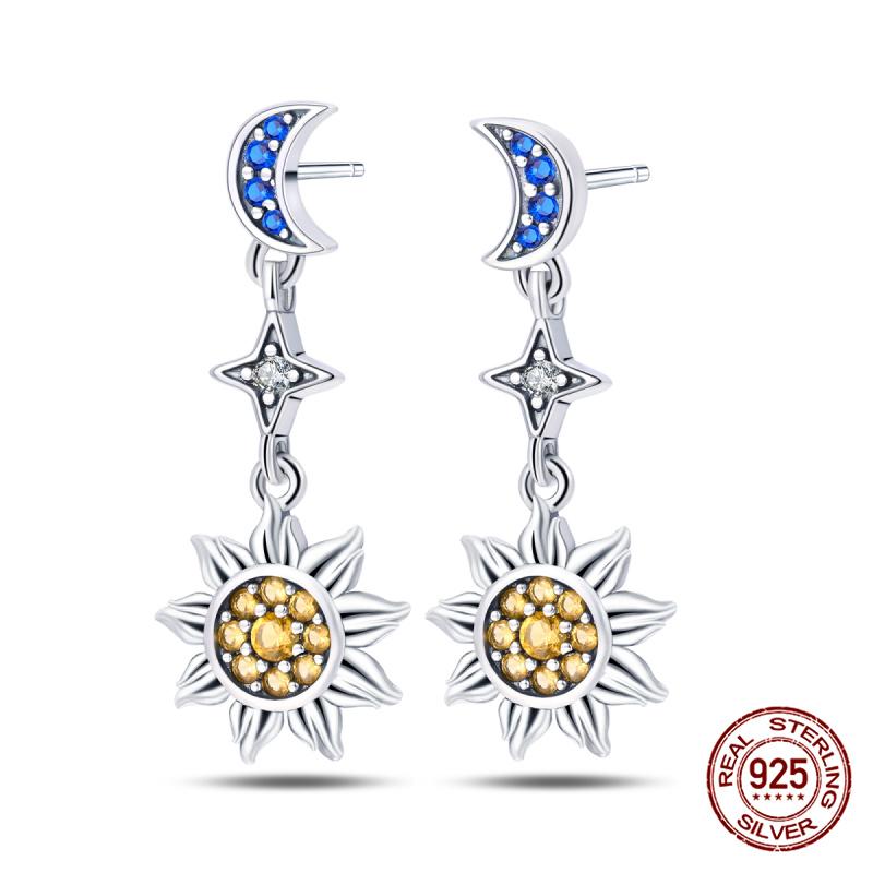 100% 925 Sterling Silver Simple Star And Moon Series Women'S Earrings Suitable For Daily Wear Anniversary Gift