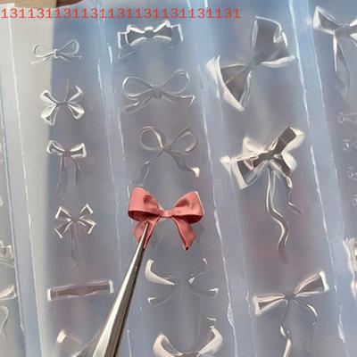 Nail art – Pochoirs et timbres pour ongles