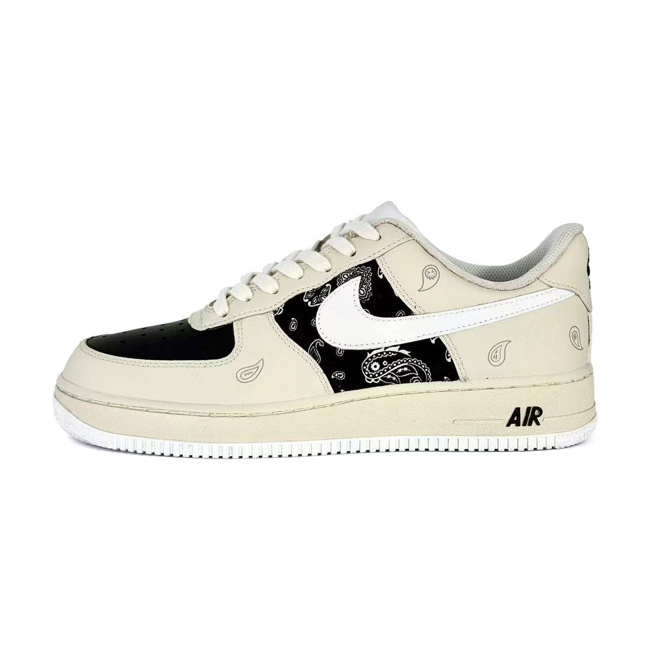 

Nike Air Force 1 Paisley Abrasion Resistant Low top Skateboard Shoes Men s Black CW2288-111(Team1845v) 44.5