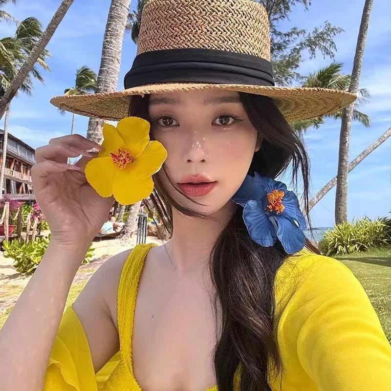 Exquisite Women's Floral Hair Clip, High-End Beach Vacation Accessory