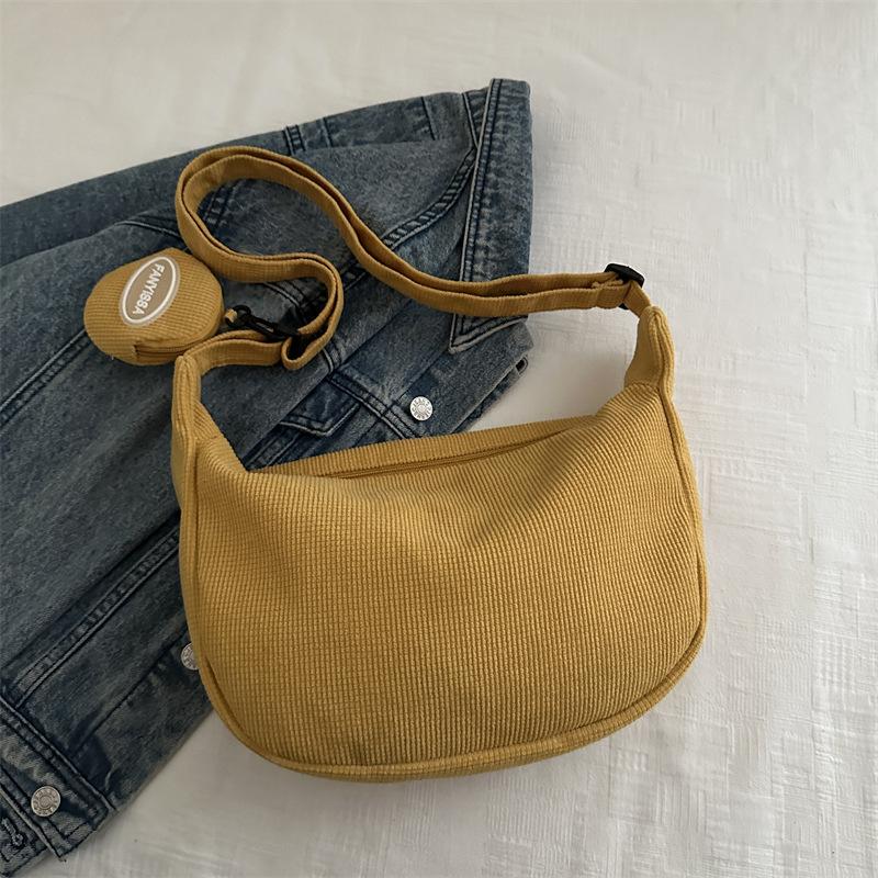 

Сумка женская модная простая сумка-мессенджер 2025 лето новая ретро персонализированная сумка-пельмень повседневная сумка через плечо жёлтый