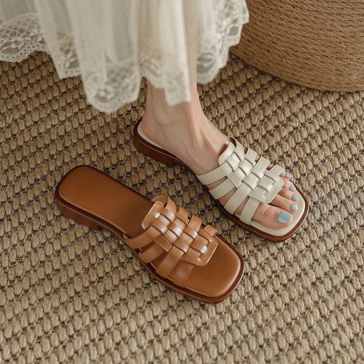 Women's Roman Shoes, Women's Summer One-piece Cool Slippers, Women's Flat Bottomed Soft Leather Slippers, Women's Outdoor Wear, Flat Heel