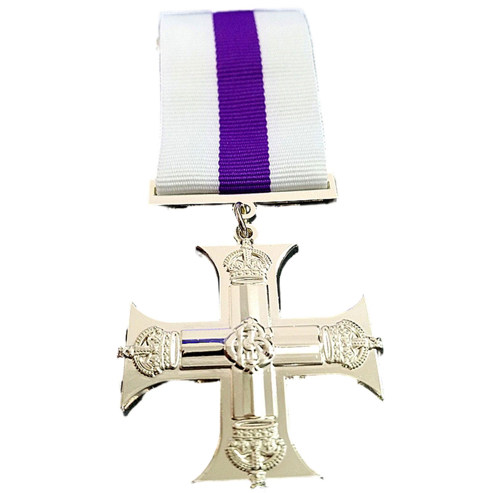 

Кресты, подвески, медали, значок с лентой, брошь, булавка, символизирующая веру и силу для униформы, погоны, медали