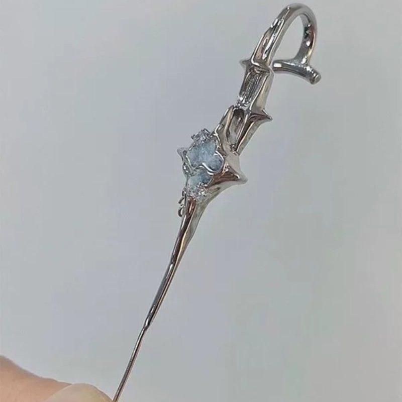 Four-Pointed Star Puncture Ear Needle Earrings Niche Advanced Anti-sensitive Front and Back Smooth Fashion Ear Bridge