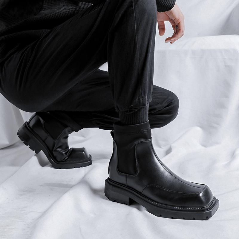Fashion Black thick soled men's boots Trendy square design style Outdoor Fashion Party Street walking Youth versatile leather shoes