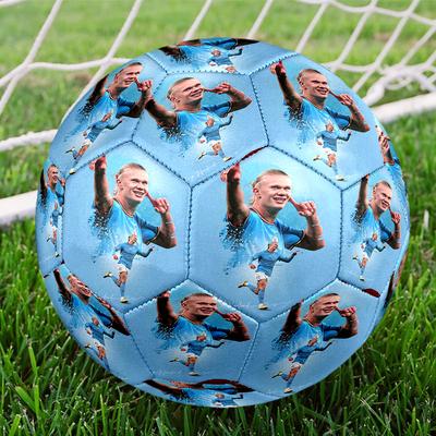 1 pz Haaland Celebrazione Pallone da Calcio di Qualità, Taglia Standard 5 Adatto per Adulti, Studenti e Adolescenti per Allenamento e CompetizioneYUG24