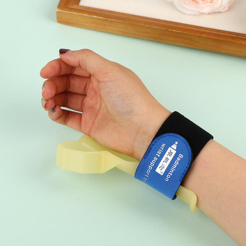 Supporto per Polso da Badminton Regolabile Allenatore Stabilizza il Tuo Polso Per Varie Dimensioni della Mano Con Forte Supporto Racchetta da Badminton