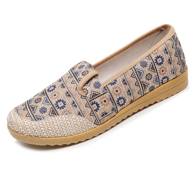 Women's Non-slip Soft Sole Canvas Shoes - Comfortable, Wear-resistant, Fashionable, and Trendy for Spring and Autumn.