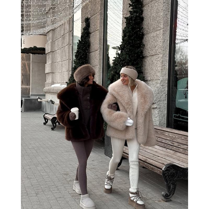 Wind Autumn and Winter Navy Collar Imitation Fur Jacket Women's Padded Plush Imitation Fox Fur Coat Loose Cotton Coat