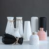 Blumenvase im modernen Stil, exquisite Verarbeitung, dekorative Blumendekoration