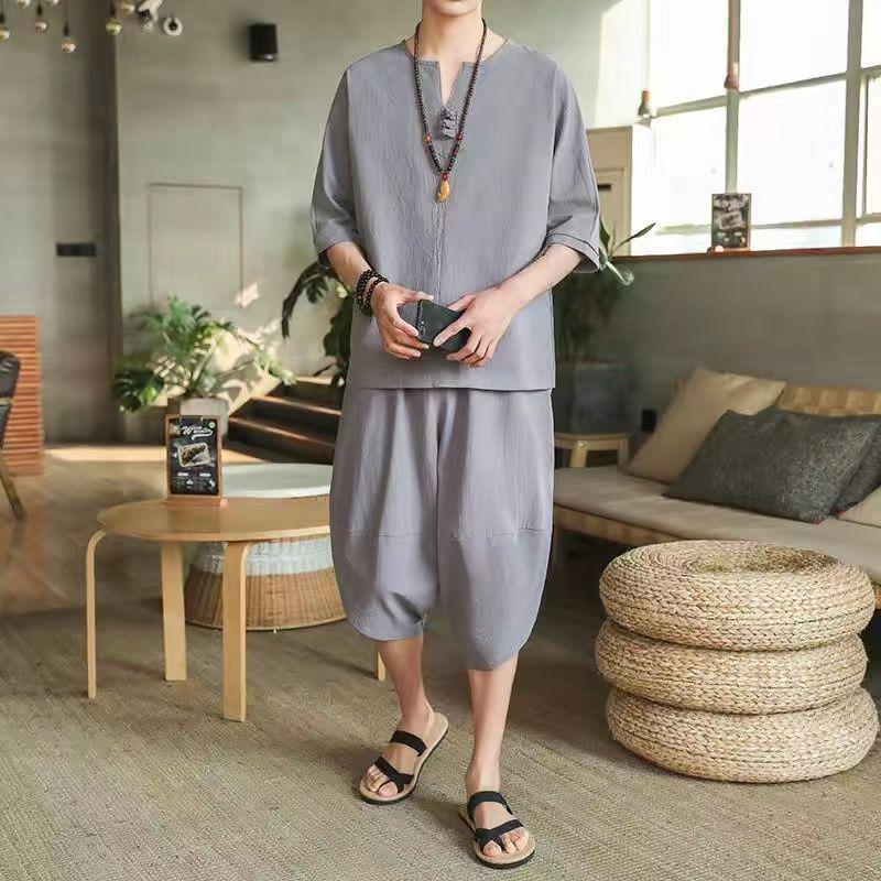 Men's Retro Chinese-Style Cotton & Linen Buttoned Three-Quarter Sleeve T-Shirt and Shorts Set