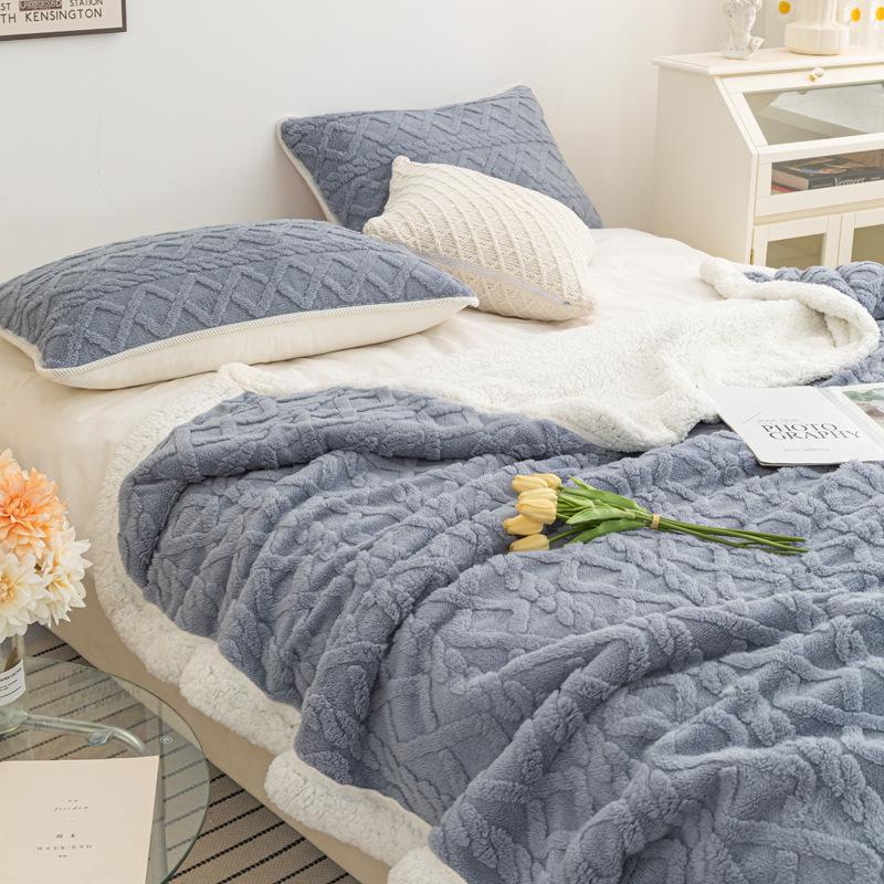 Lambswool & Taffeta Plush Multicolor Blanket - Ideal for Office, Autumn, Winter & All Seasons