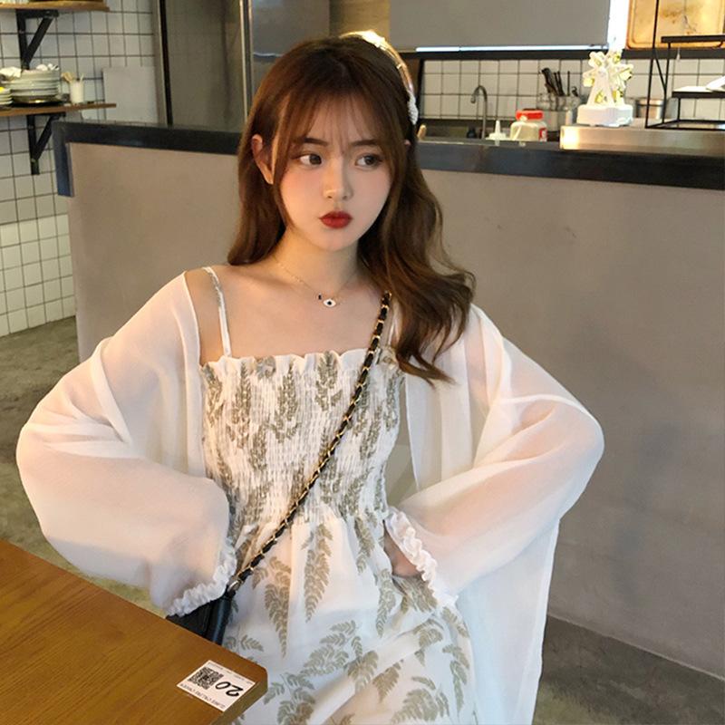Non-collision White High-end Coat Suspender Skirt Two-piece Set Women's Summer Non-collision Sunscreen Clothing Dress Set