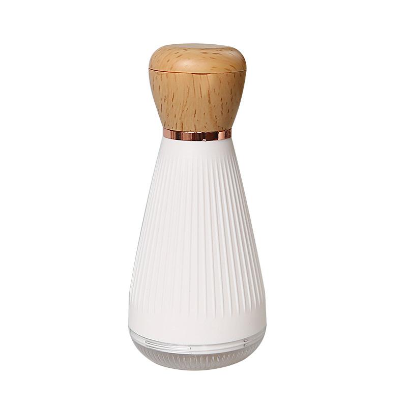 Manual Salt and Pepper Grinder Set Ceramic Grinder with Bamboo Stand Adjustable Coarse Salt and Pepper Mills Kitchen Gadgets