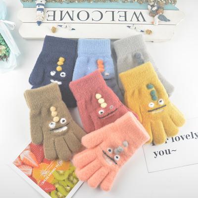 Doplnky – Rukavice a palčiaky