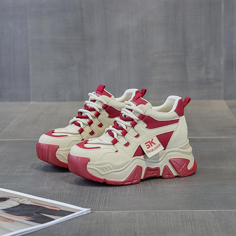 Nuovi scarponcini invernali versione coreana con rialzo interno scarpe casual da papà suola platform tacco a zeppa scarpe da studente abbinamento colori versatile scarpe da donna