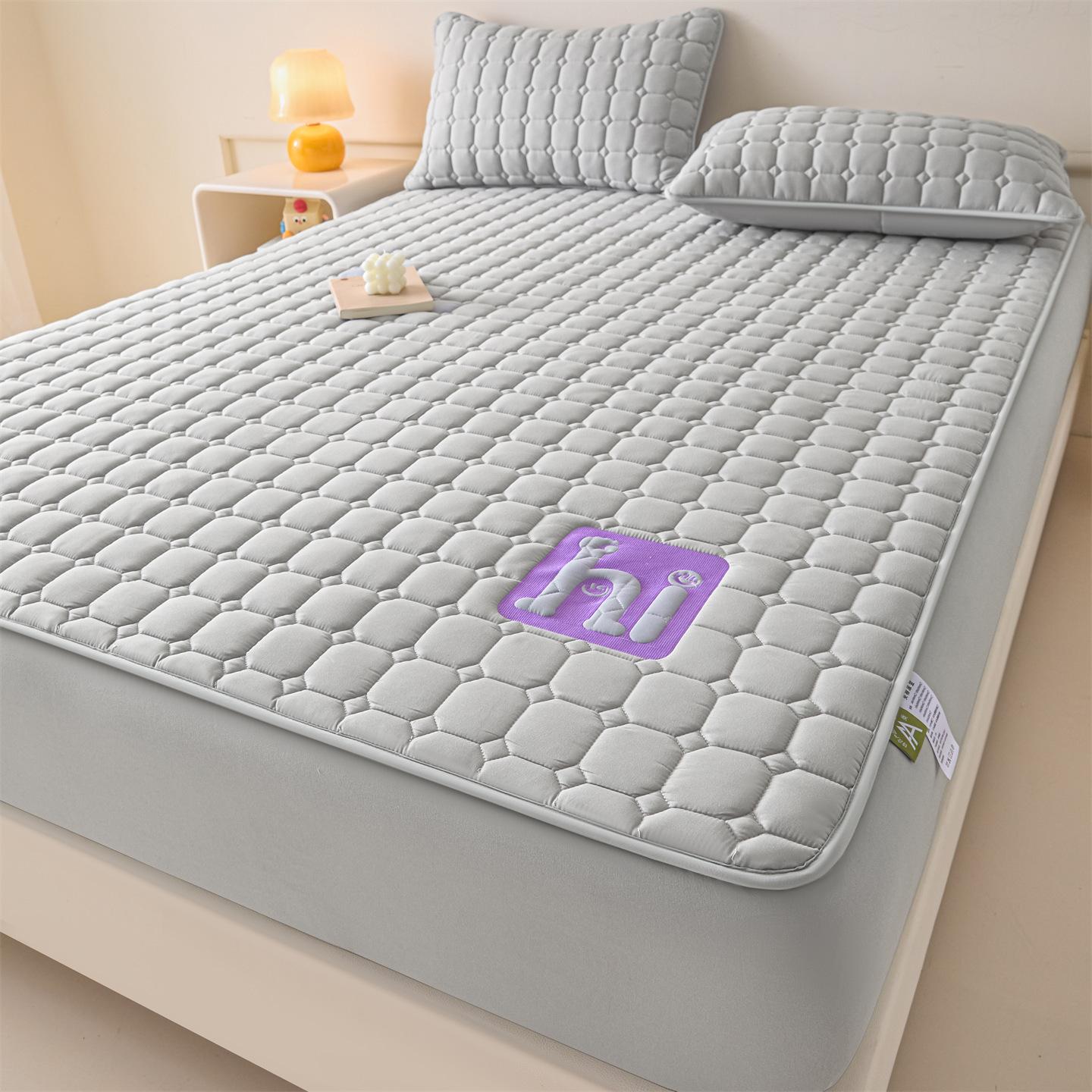 Premium Quilted Cotton Waterproof Mattress Protector - TPU Anti-Penetration Bed Cover for Home, Hotel, or Apartment. Pillowcases pair серый