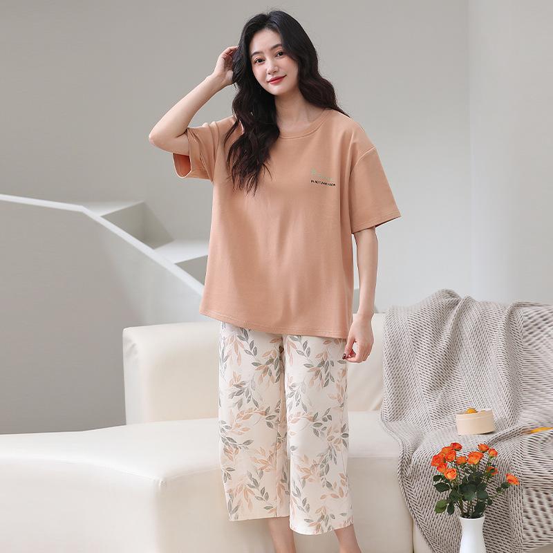 Pajamas Women's 1011 New Summer Women's Modal Cotton Short-sleeved Cropped Pants Show Wan Loungewear Summer Suit