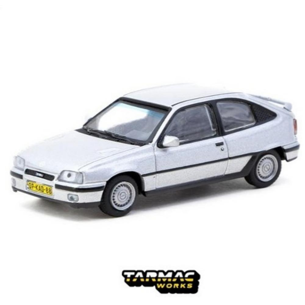 Tarmac Works 1/64 Opel Kadett GSi Серебристый - GLOBAL64