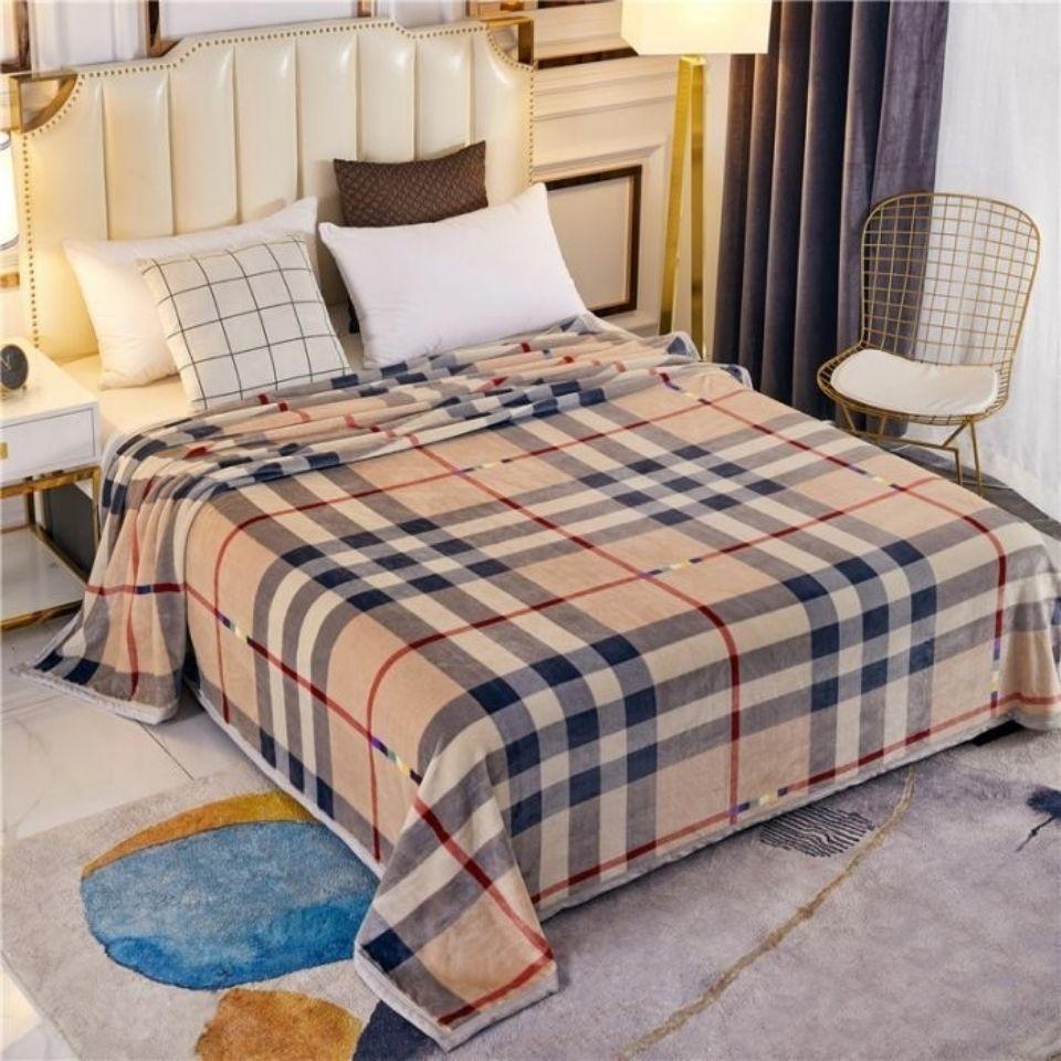 Buy Thick autumn and winter Flannel Blanket To Keep Warm and