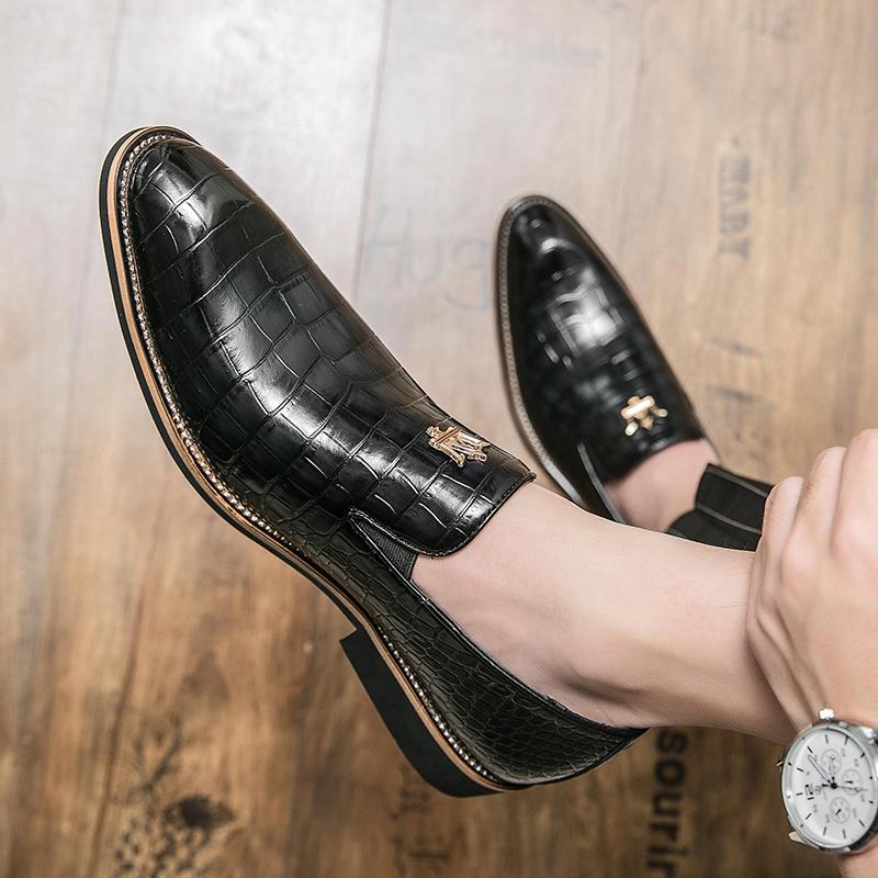 Men's Classic Business Shoe Microfiber Leather Pointed Toe Gentlemen's Dress Office Flats Men Fashion Wedding Party Oxfords Shoe