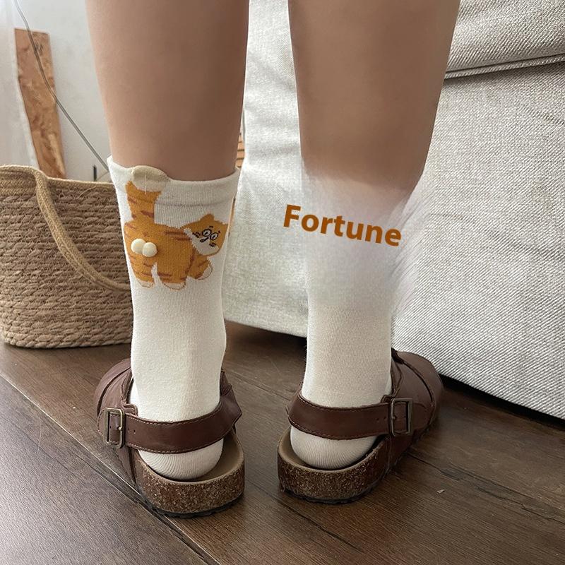 1Pair Cartoon Cat Ladies Cotton Socks Breathable And Comfortable Socks For All Seasons