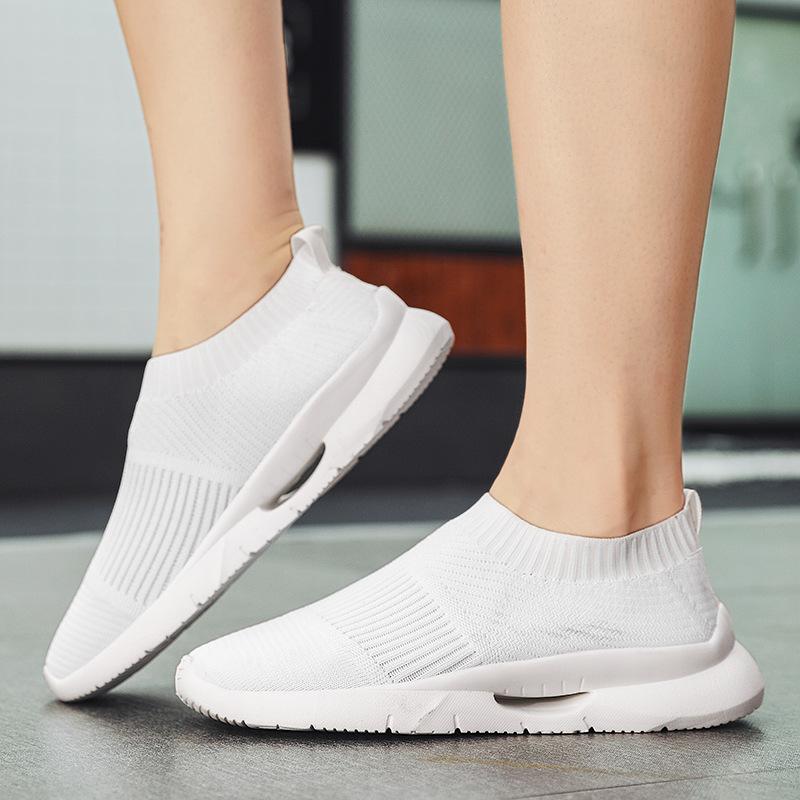 Summer men's breathable mesh sneakers lazy shoes fashionable versatile lightweight breathable socks shoes