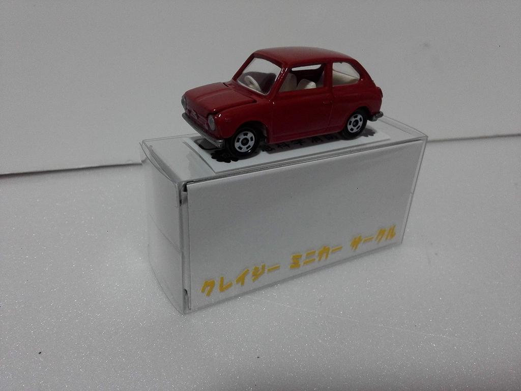 No box, out-of-print Tomica Subaru R2, Made in Japan, Crazy Mini Car Circle, includes case and white box, shipped from Amazon warehouse