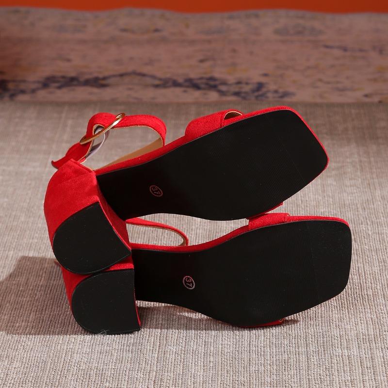Summer Fashion Sandals Medium High Heels Outdoor New Women Sandals Elegant Wedding Shoes Bridal Plus Size Buckle Strap Sandals