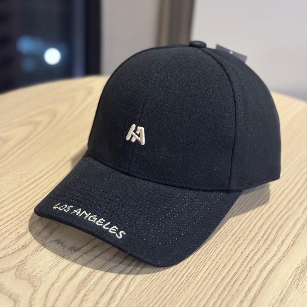 New Autumn and Winter Warm and Versatile Hard Top Woolen Baseball Hat for Women Casual Letter Embroidery Top Slim Peaked Cap