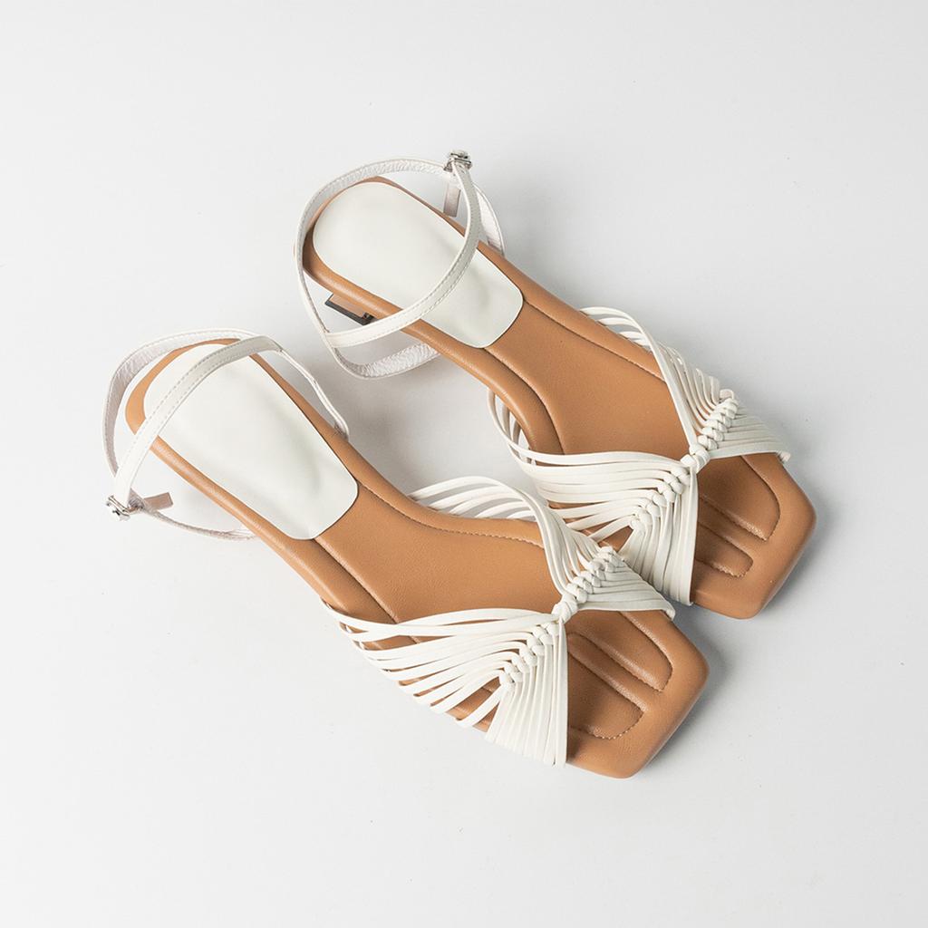 French Woven Hollow Holiday Sandals Women's Low Heel Comfortable Word with Square Head Temperament High Heels