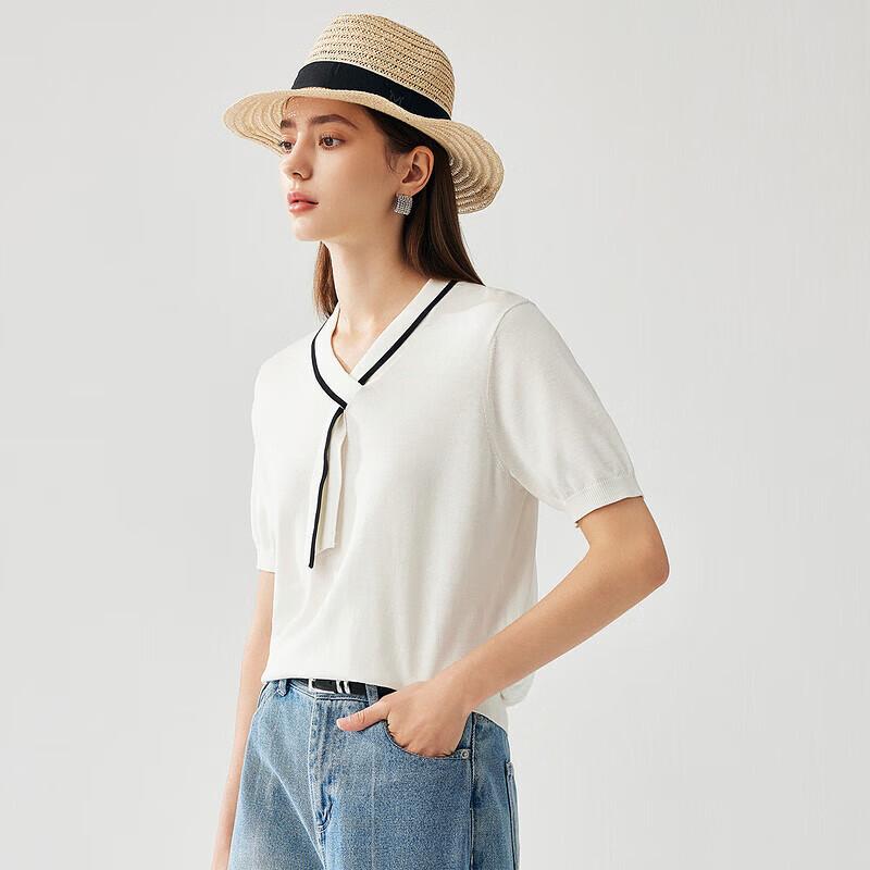 Women's Silk Blend V-Neck Knit Top