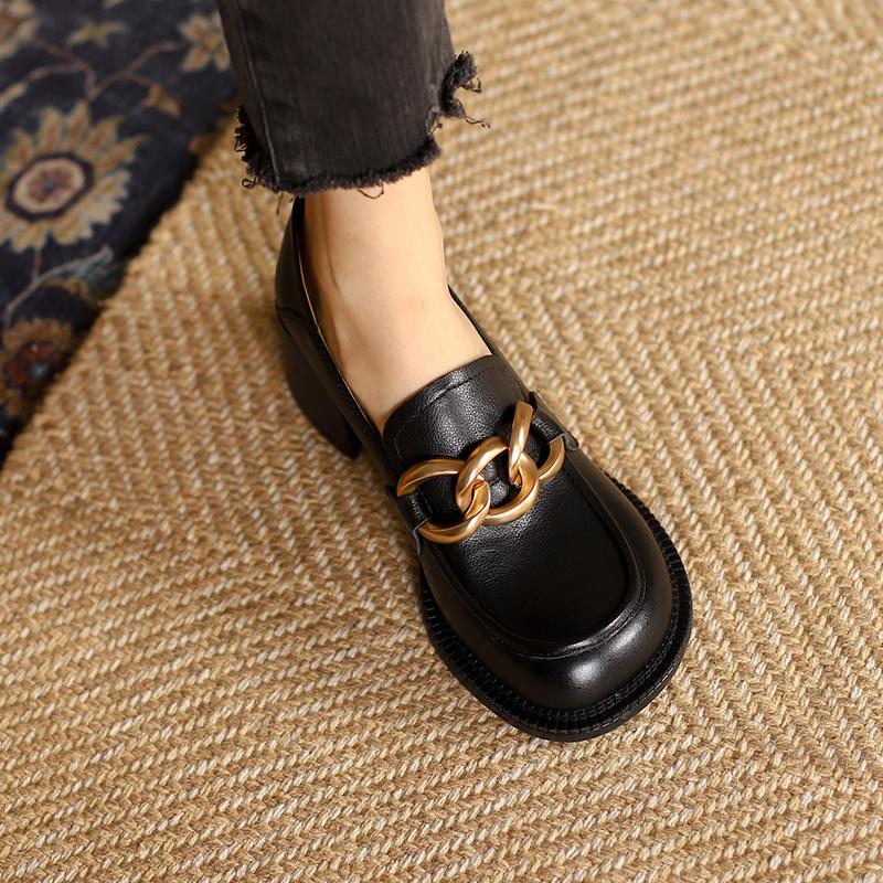 Escarpins pour femmes en cuir de vachette entièrement en cuir avec chaîne en métal mocassins chaussures chaussures paresseuses