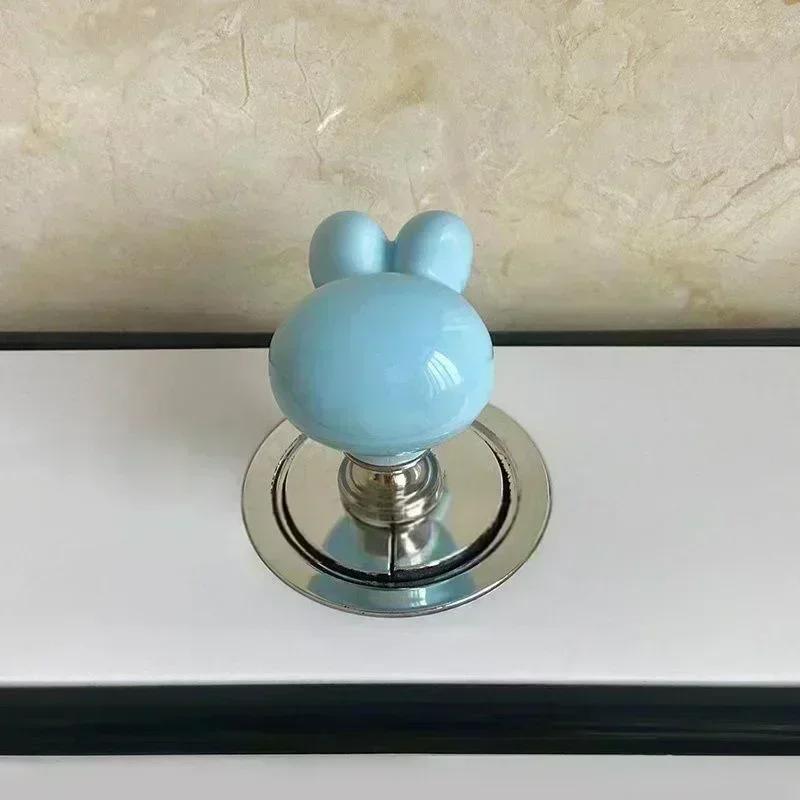 Stiskací tlačítko na toaletu ve tvaru srdce Tlačítko na toaletu ve tvaru srdce Tlačítko na toaletu v koupelně Tlačítka na nádrž na vodu Tlačítkový spínač Dekorace do koupelny Chránič nehtů