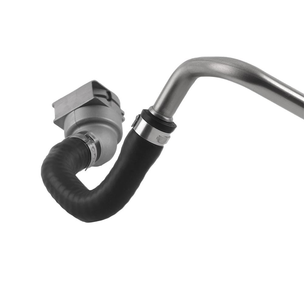 Do BMW serii 4 F32 Przewód Turbo Do Linii Chłodzenia Turbo BMW Łatwa Instalacja Materiał Metalowy Idealne Dopasowanie Do Samochodu