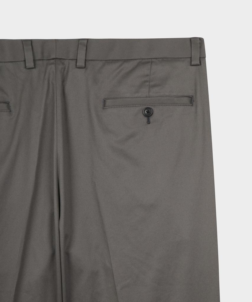 BROOKS BROTHERS Traditional Fit Lightweight Advantage Chino (Magnet) (Bbpcmmz503)