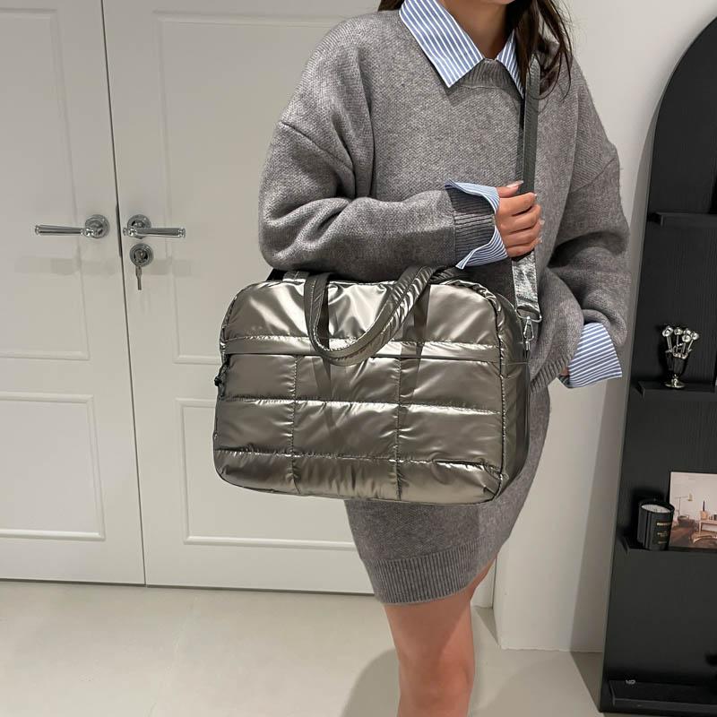 Yogodlns Quilted Solid Color Padded Travel Bag Portable Stylish Large Capacity Handbag for Women Sports Work & Everyday Use